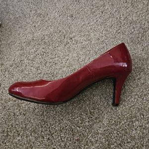 Comfort Plus by Predictions Karmen Red Heels